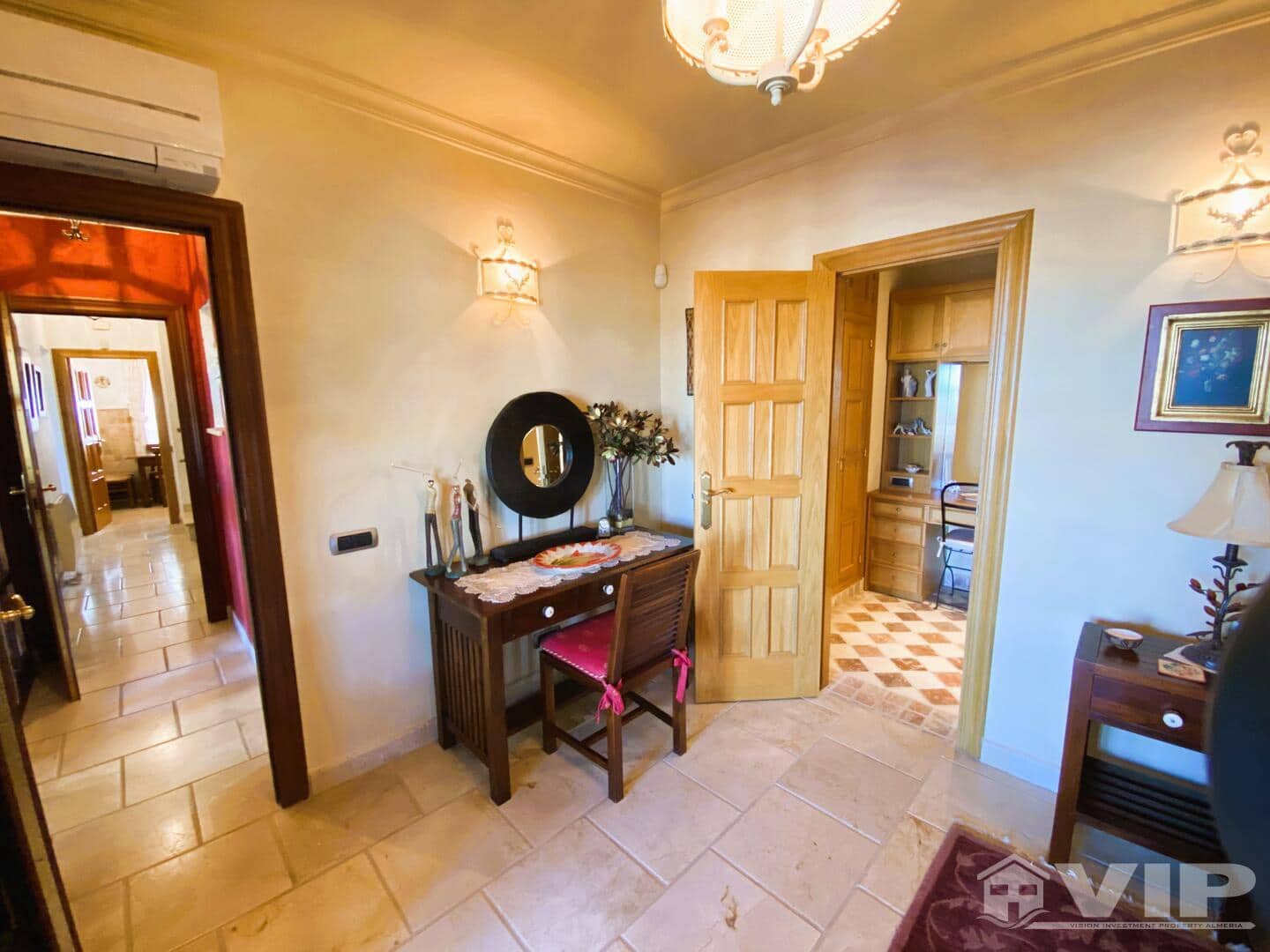4 slaapkamer Villa te koop in Desert Springs met zwembad - € 795.000 (Ref: 8675074)