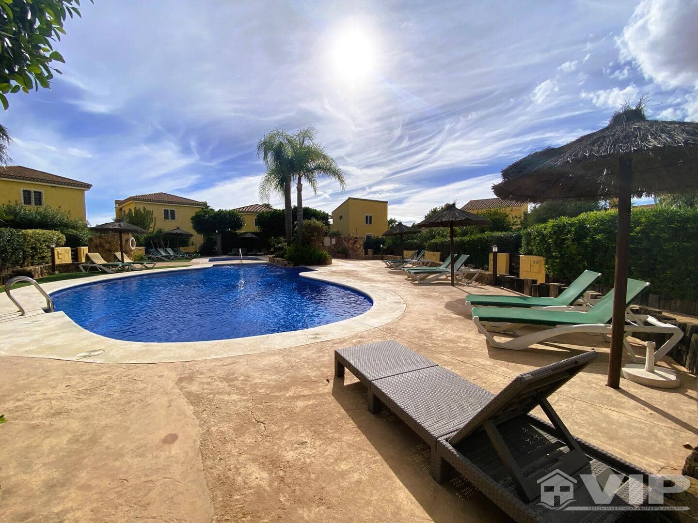 Chalet de 3 habitaciones en Vera en venta con piscina - 289.500 € (Ref: 8912075)