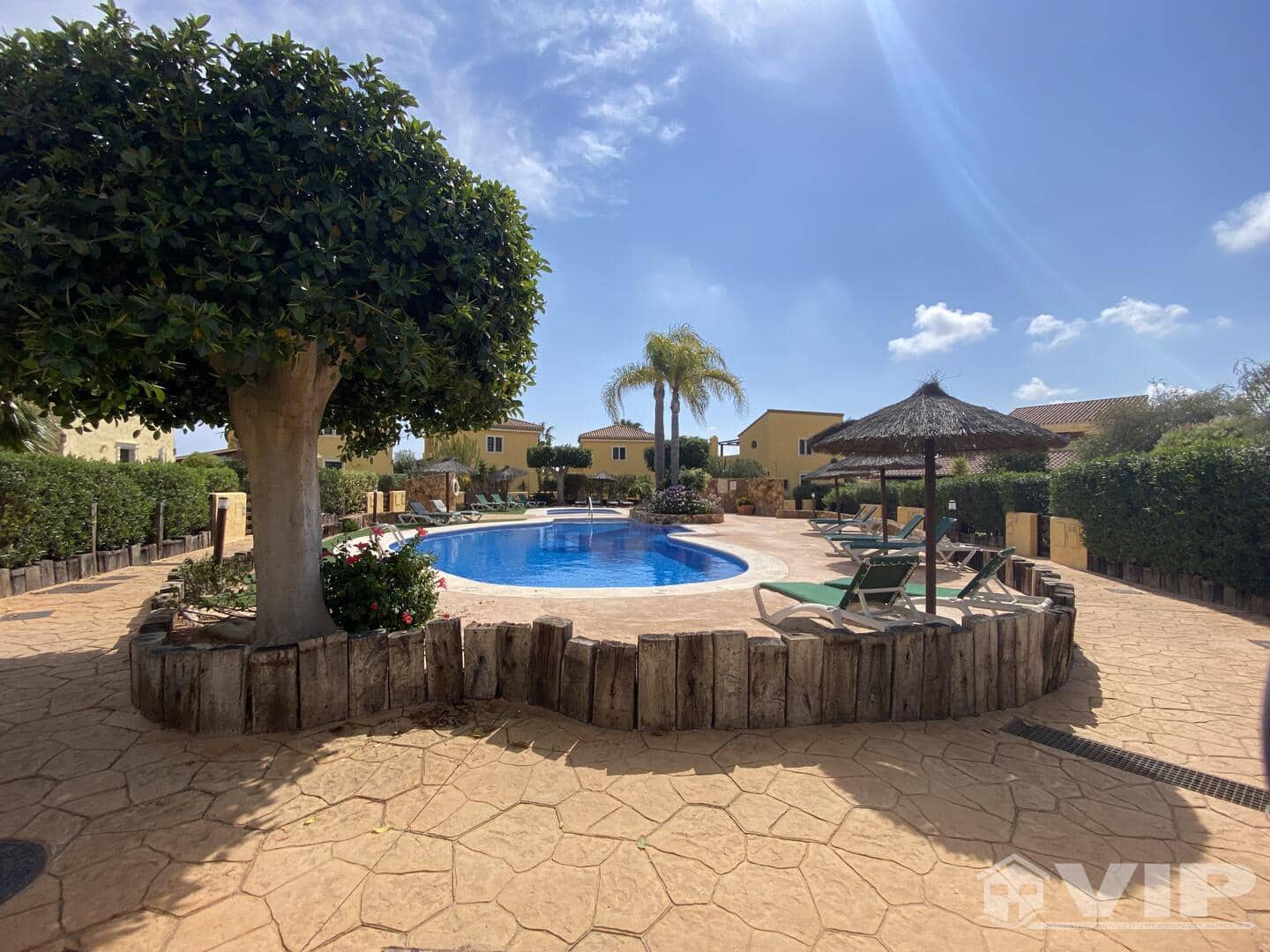 Chalet de 3 habitaciones en Vera en venta con piscina - 289.500 € (Ref: 8912075)