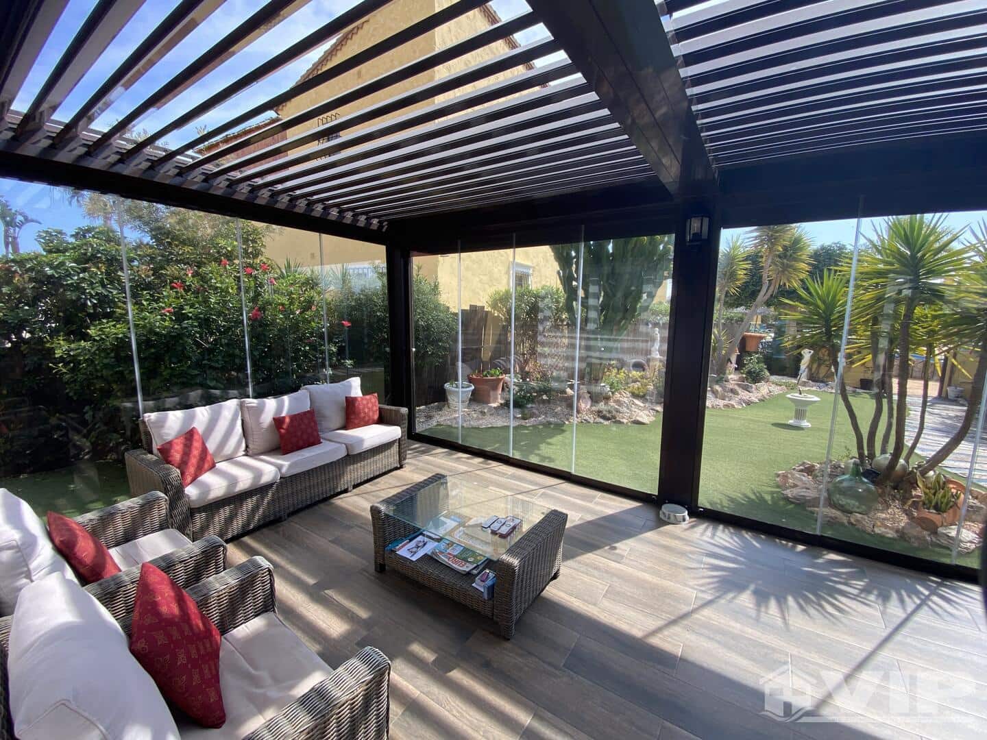 Chalet de 3 habitaciones en Vera en venta con piscina - 289.500 € (Ref: 8912075)