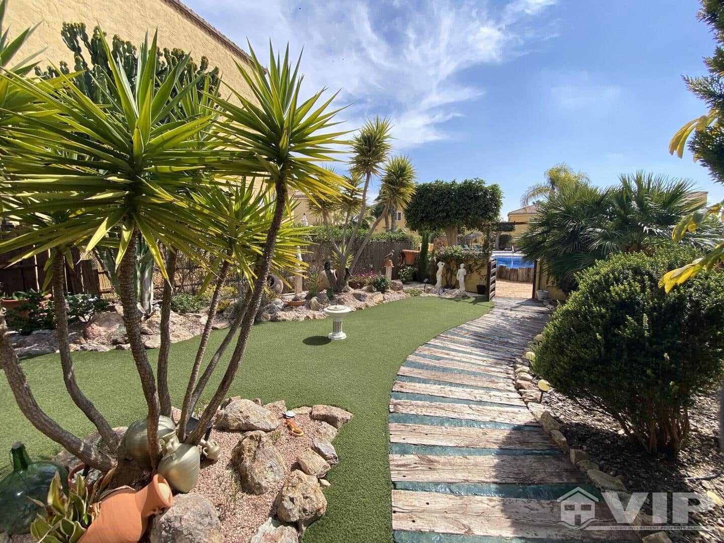 Chalet de 3 habitaciones en Vera en venta con piscina - 289.500 € (Ref: 8912075)