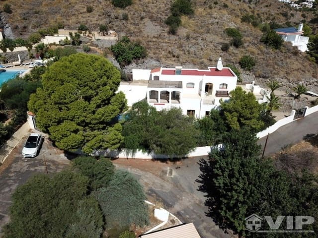 4 Zimmer Villa zu verkaufen in Mojácar mit Pool - 550.000 € (Ref: 9271735)