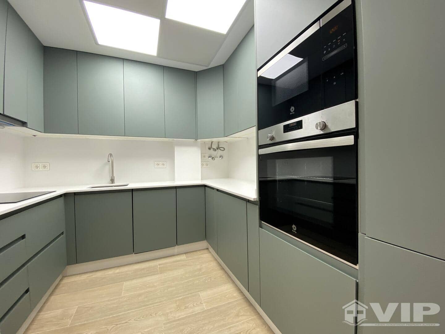 2 bedroom Apartment for sale in Mojacar with pool - € 275,000 (Ref: 9280666)