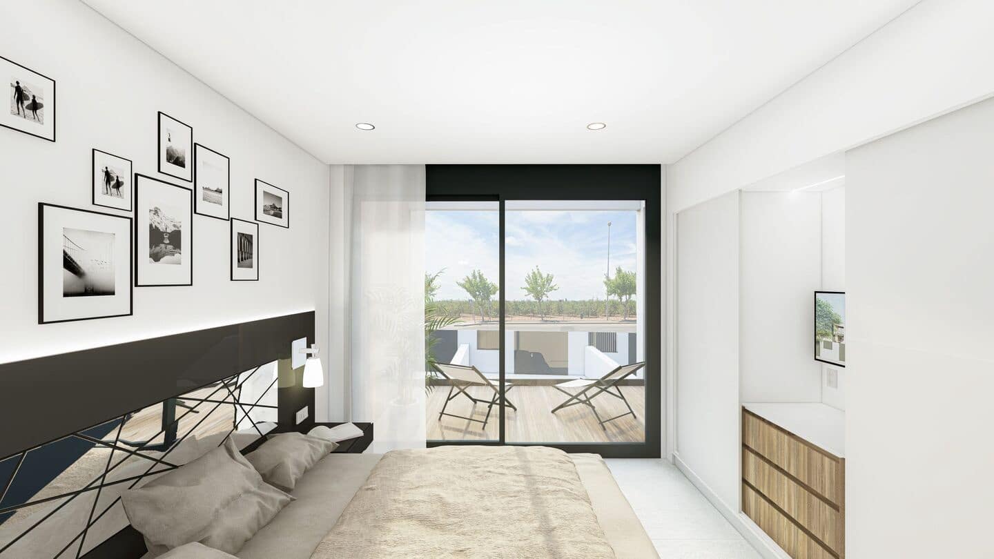 3 bedroom Villa for sale in Pilar de la Horadada with pool - € 385,000 (Ref: 9374289)