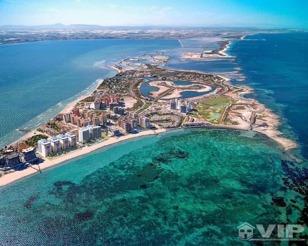 1 makuuhuone Huoneisto myytävänä paikassa La Manga del Mar Menor mukana uima-altaan - 288 000 € (Ref: 9938984)