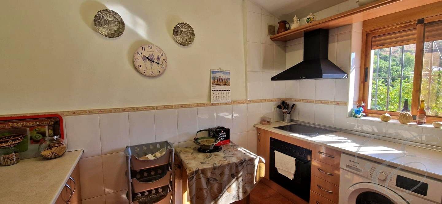 4 chambre Finca/Maison de Campagne à vendre à Comares avec garage - 345 000 € (Ref: 10004578)
