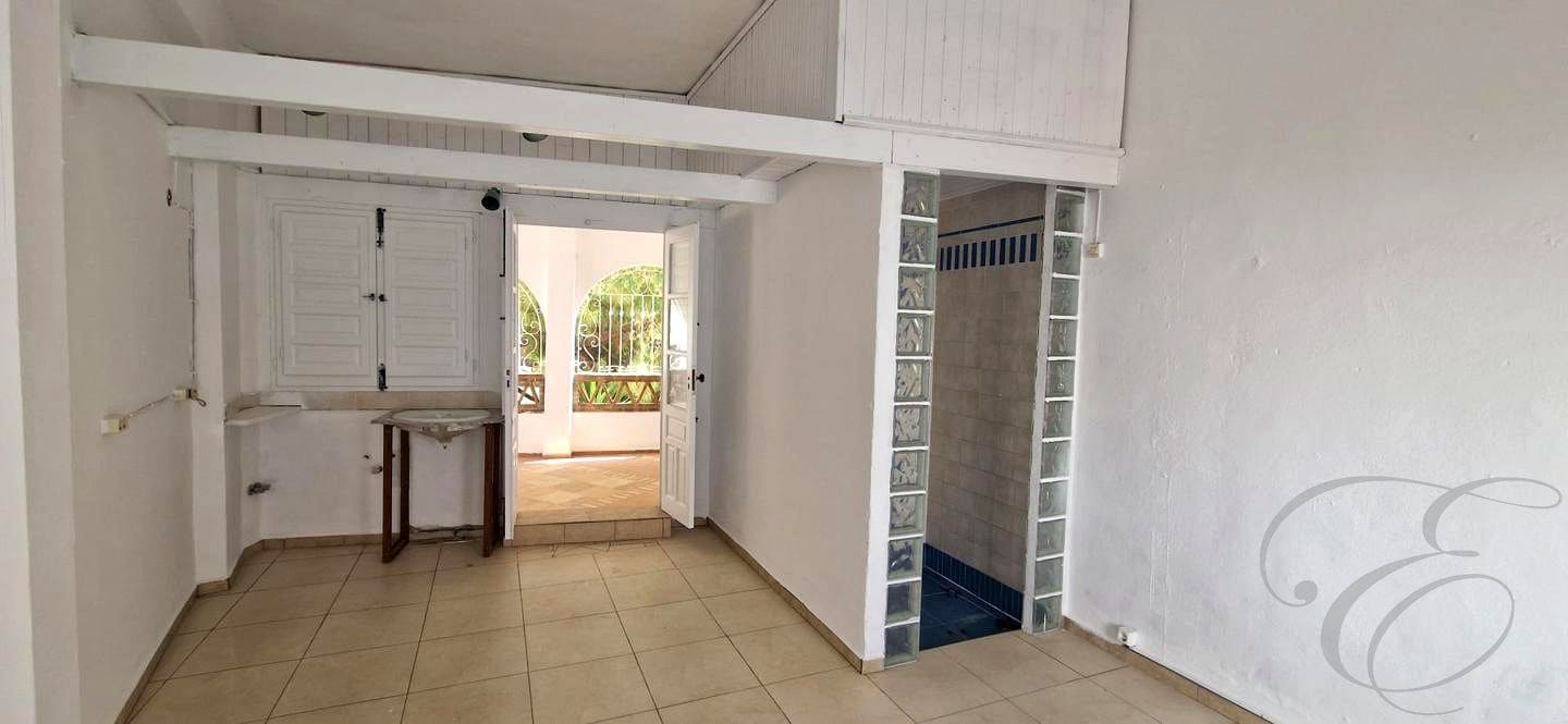 6 sovrum Villa till salu i Velez-Malaga med pool - 279 000 € (Ref: 10004676)