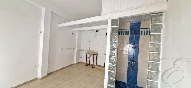 6 chambre Villa/Maison à vendre à Vélez-Málaga avec piscine - 279 000 € (Ref: 10004676)