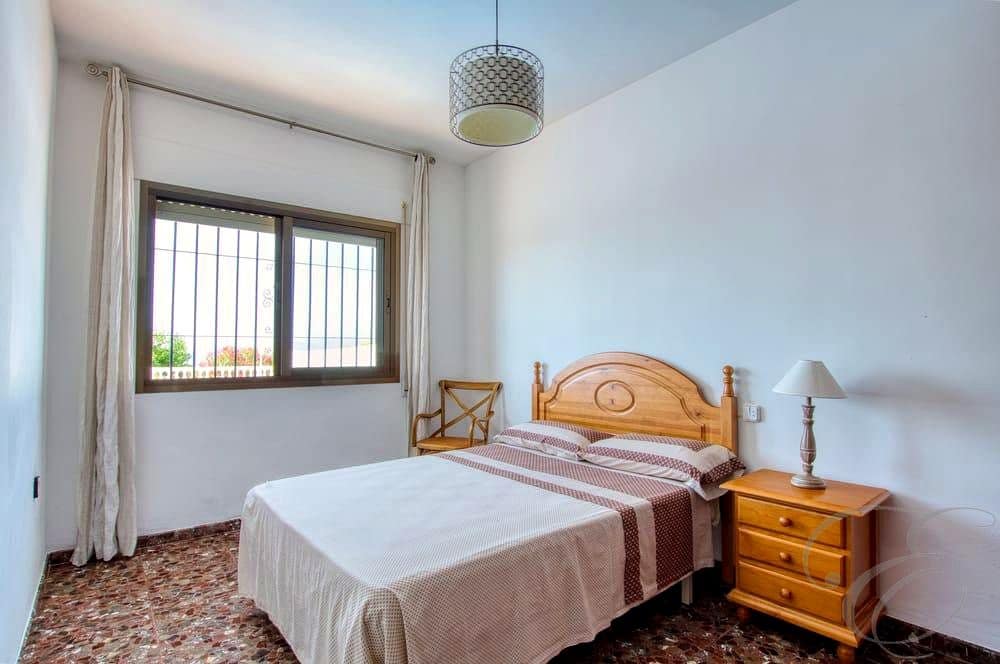 4 slaapkamer Finca/Landhuis te koop in Periana met zwembad - € 440.000 (Ref: 10009512)