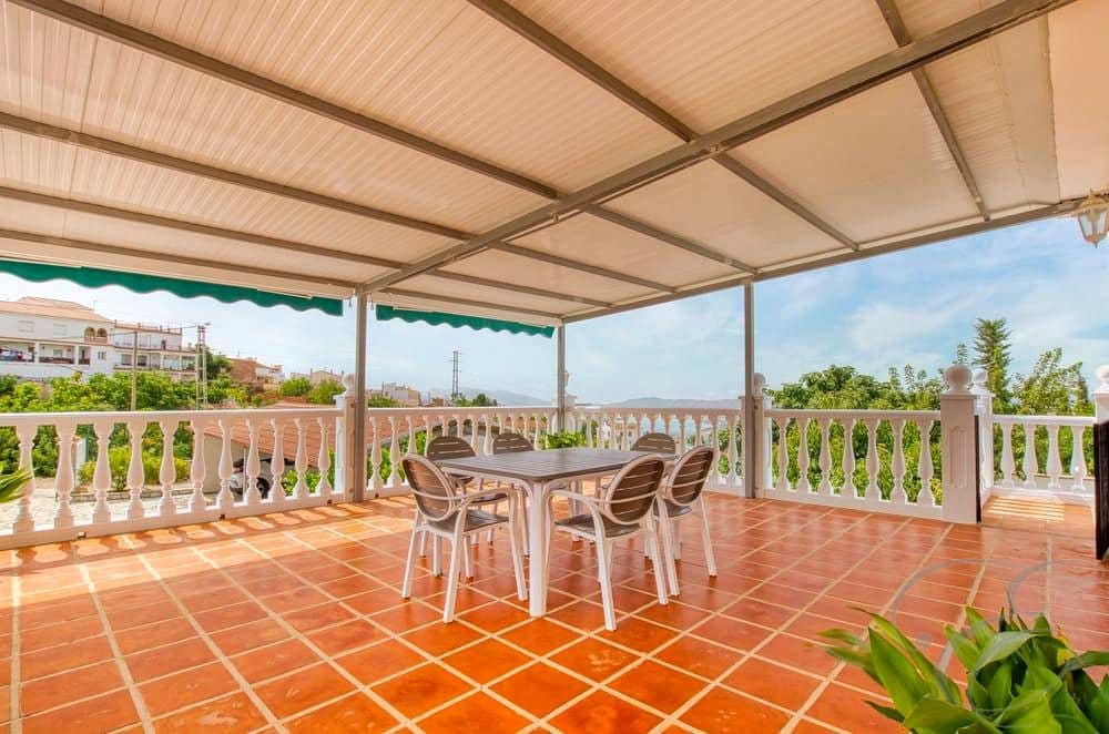 4 slaapkamer Finca/Landhuis te koop in Periana met zwembad - € 440.000 (Ref: 10009512)