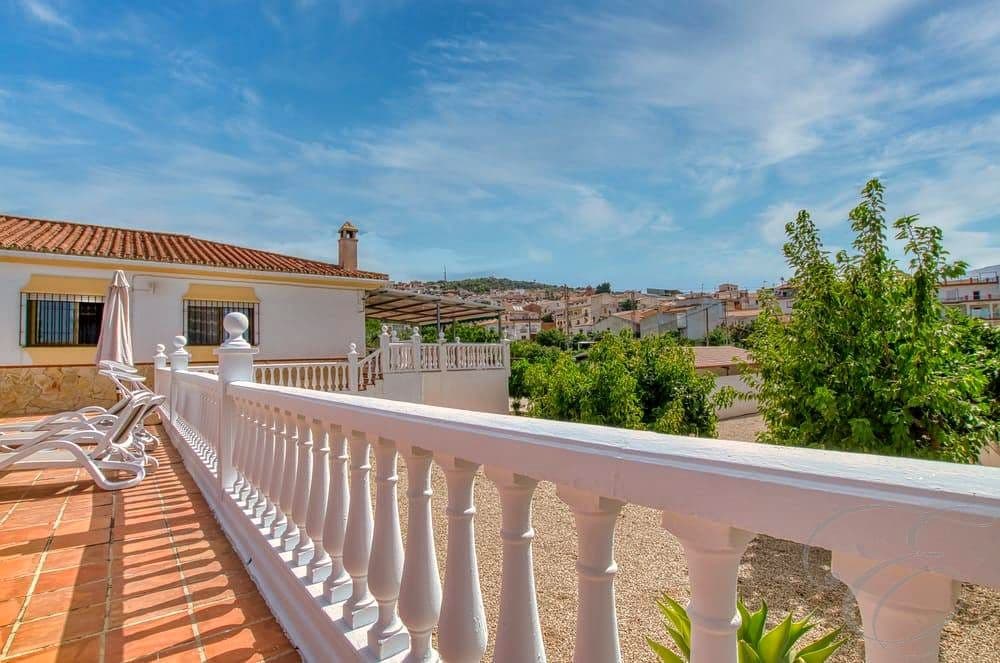 4 slaapkamer Finca/Landhuis te koop in Periana met zwembad - € 440.000 (Ref: 10009512)