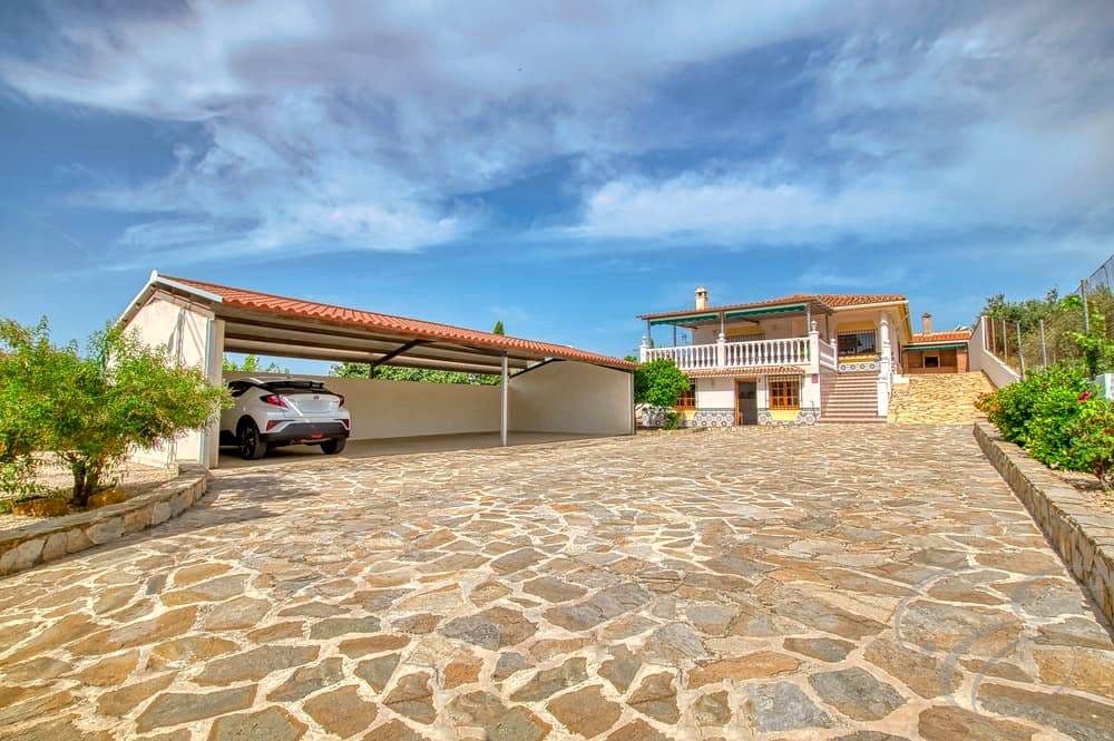 4 slaapkamer Finca/Landhuis te koop in Periana met zwembad - € 440.000 (Ref: 10009512)