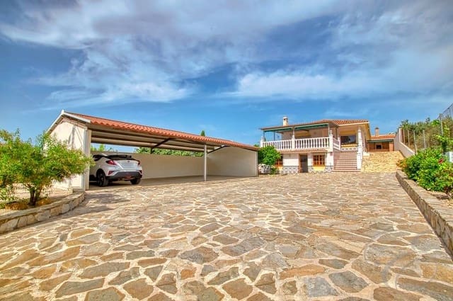 4 slaapkamer Finca/Landhuis te koop in Periana - € 440.000 (Ref: 10009512)
