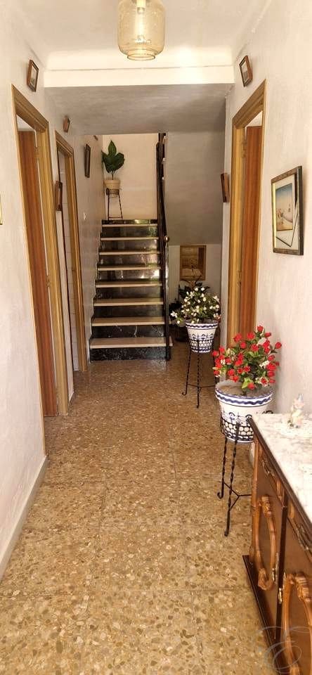 5 Zimmer Villa zu verkaufen in Iznajar mit Garage - 435.000 € (Ref: 10009797)