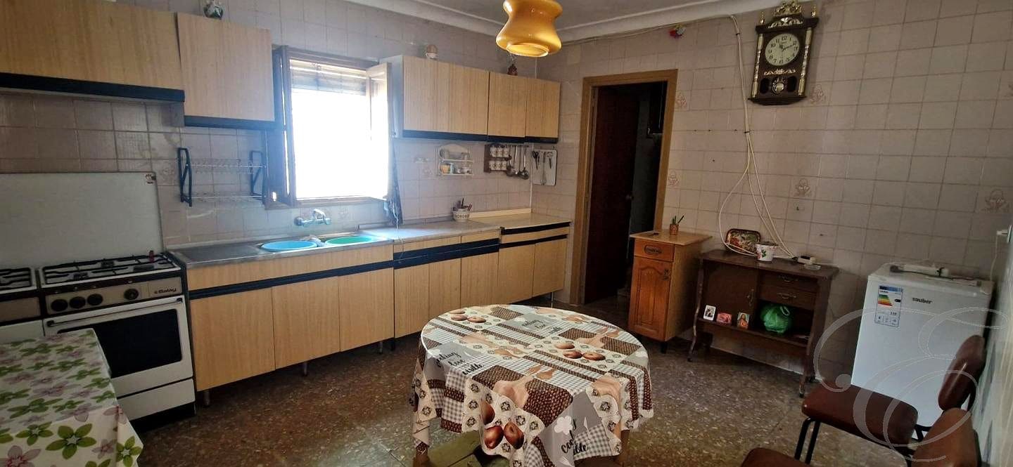 5 Zimmer Villa zu verkaufen in Iznajar mit Garage - 435.000 € (Ref: 10009797)