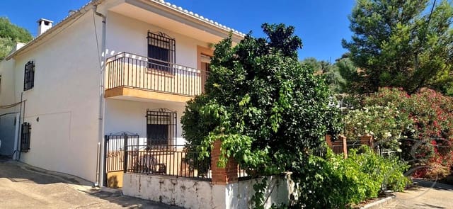 5 Zimmer Villa zu verkaufen in Iznájar mit Garage - 435.000 € (Ref: 10009797)