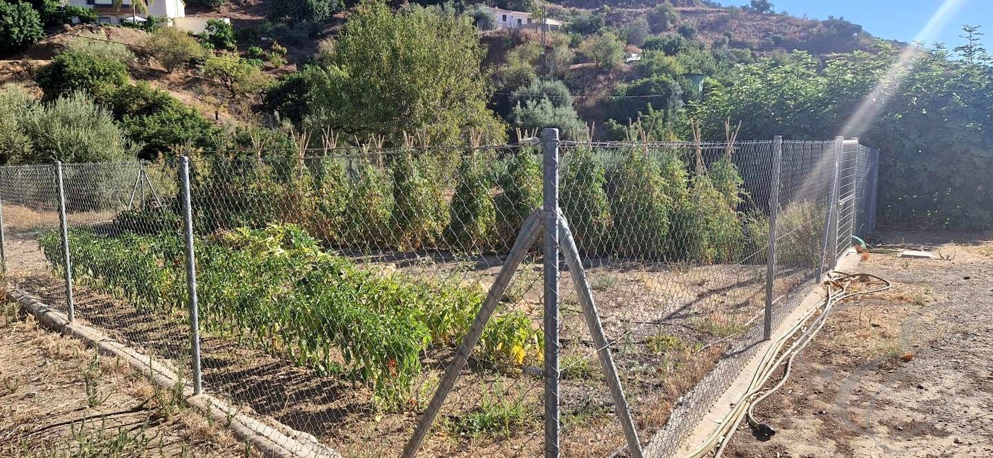 5 Zimmer Villa zu verkaufen in Iznajar mit Garage - 435.000 € (Ref: 10009797)