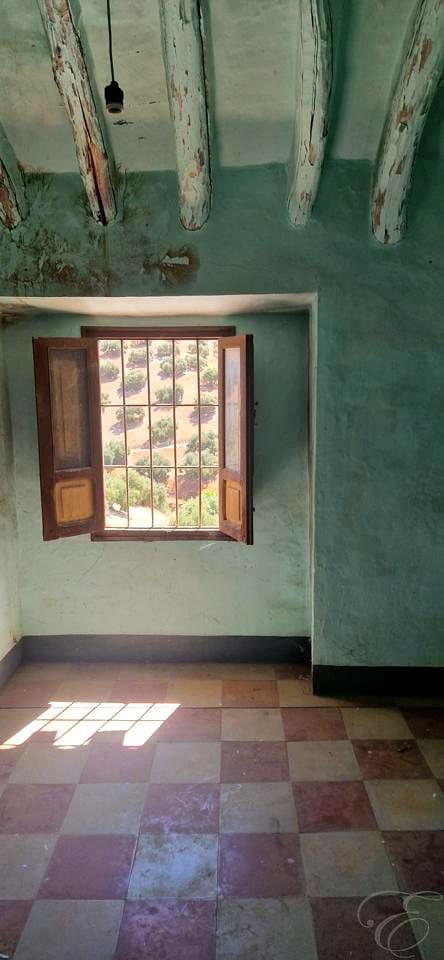 5 bedroom Finca/Country House for sale in Iznajar with garage - € 390,000 (Ref: 10014161)