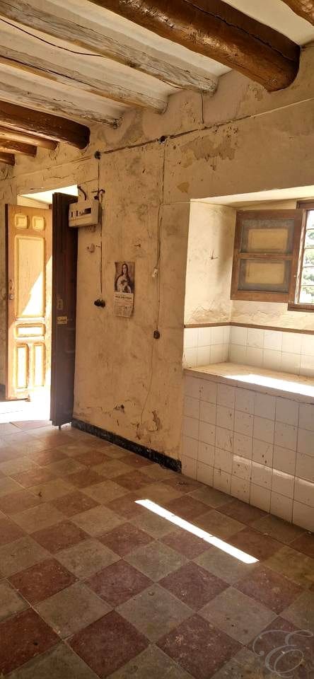 5 bedroom Finca/Country House for sale in Iznajar with garage - € 390,000 (Ref: 10014161)
