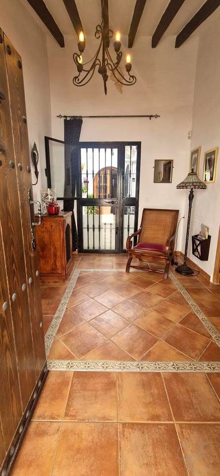 2 bedroom Villa for sale in Velez-Malaga - € 199,500 (Ref: 10024663)