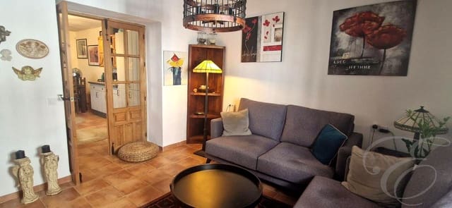 2 bedroom Villa for sale in Vélez-Málaga - € 199,500 (Ref: 10024663)