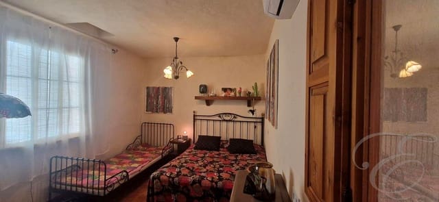 2 bedroom Villa for sale in Vélez-Málaga - € 199,500 (Ref: 10024663)