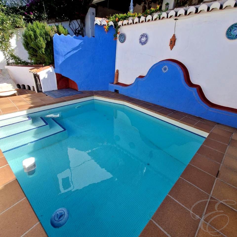 6 chambre Villa/Maison à vendre à Comares avec piscine garage - 324 500 € (Ref: 10030936)