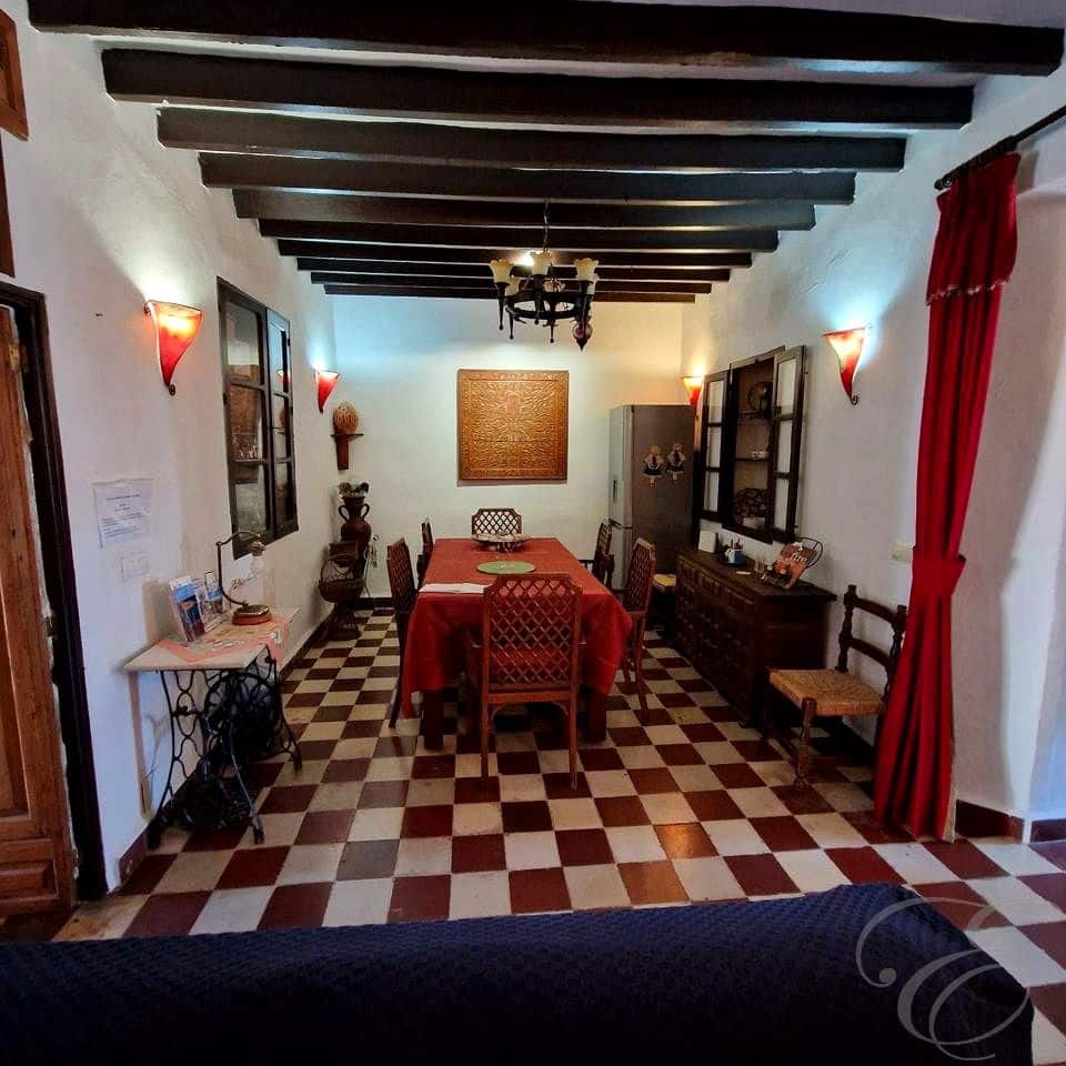 6 chambre Villa/Maison à vendre à Comares avec piscine garage - 324 500 € (Ref: 10030936)