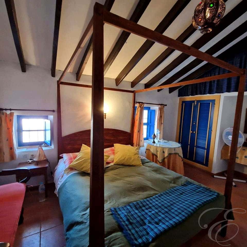 6 chambre Villa/Maison à vendre à Comares avec piscine garage - 324 500 € (Ref: 10030936)