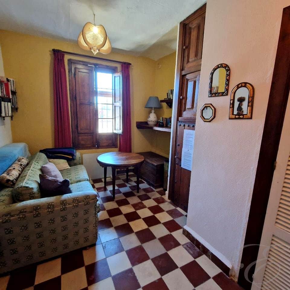 6 chambre Villa/Maison à vendre à Comares avec piscine garage - 324 500 € (Ref: 10030936)