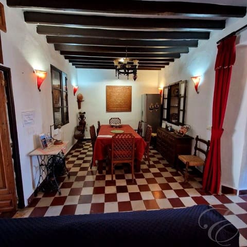 6 sovrum Villa till salu i Comares med pool garage - 324 500 € (Ref: 10030936)