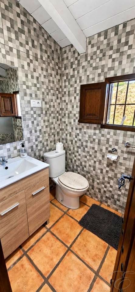 2 bedroom Finca/Country House for sale in Villanueva de la Concepcion with pool - € 235,000 (Ref: 10043555)