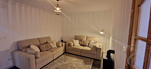 4 Zimmer Villa zu verkaufen in Vélez-Málaga - 189.950 € (Ref: 10045813)