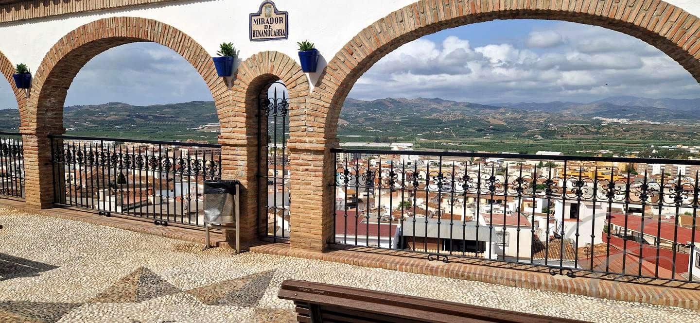 4 soveværelse Villa til salg i Velez-Malaga - € 189.950 (Ref: 10045813)