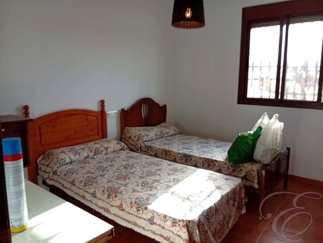 Finca/Casa Rural de 2 habitaciones en Benamargosa en venta - 300.000 € (Ref: 10060815)