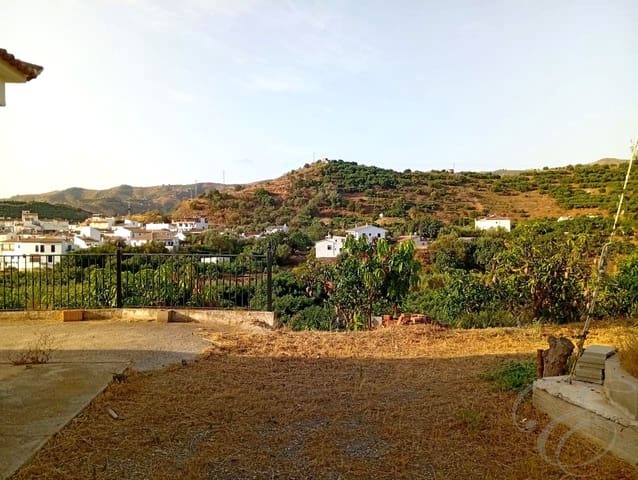Finca/Casa Rural de 2 habitaciones en Benamargosa en venta - 300.000 € (Ref: 10060815)