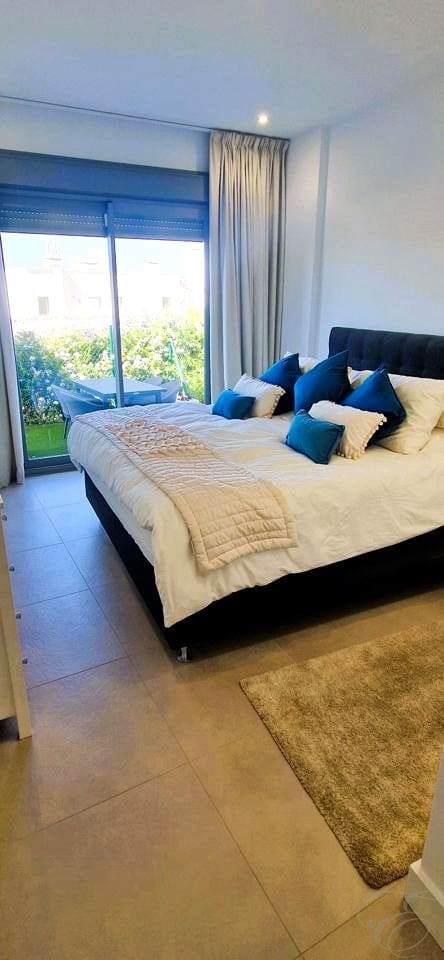 Piso de 3 habitaciones en Caleta de Vélez en venta con piscina garaje - 360.000 € (Ref: 10095363)