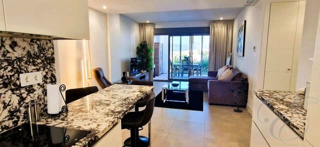 Piso de 3 habitaciones en Caleta de Vélez, Vélez-Málaga en venta con piscina garaje - 360.000 € (Ref: 10095363)