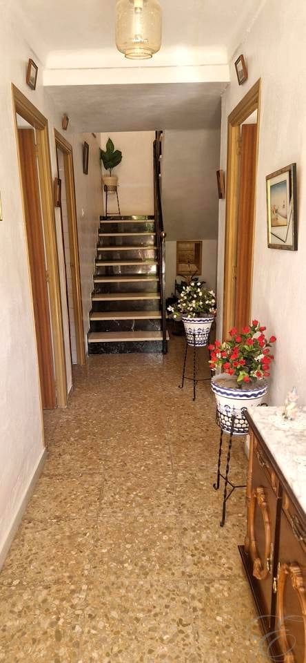 9 sypialnia Finka/Dom wiejski na sprzedaż w Iznajar z garażem - 490 000 € (Ref: 10101402)