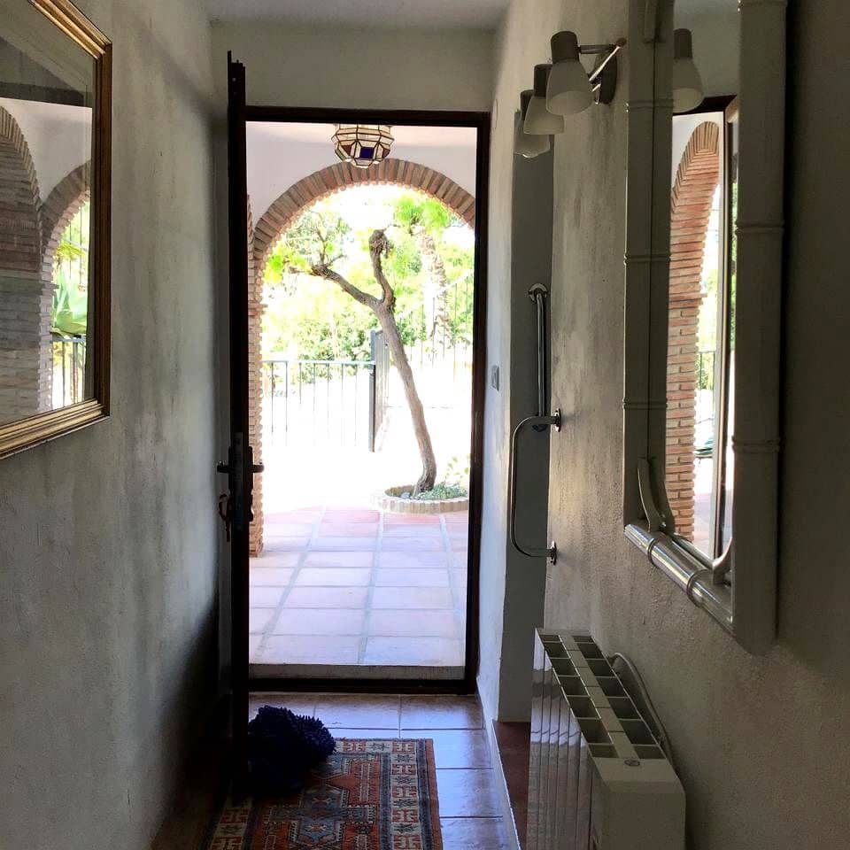 4 Zimmer Finca/Landgut zu verkaufen in Comares mit Pool Garage - 950.000 € (Ref: 10121004)
