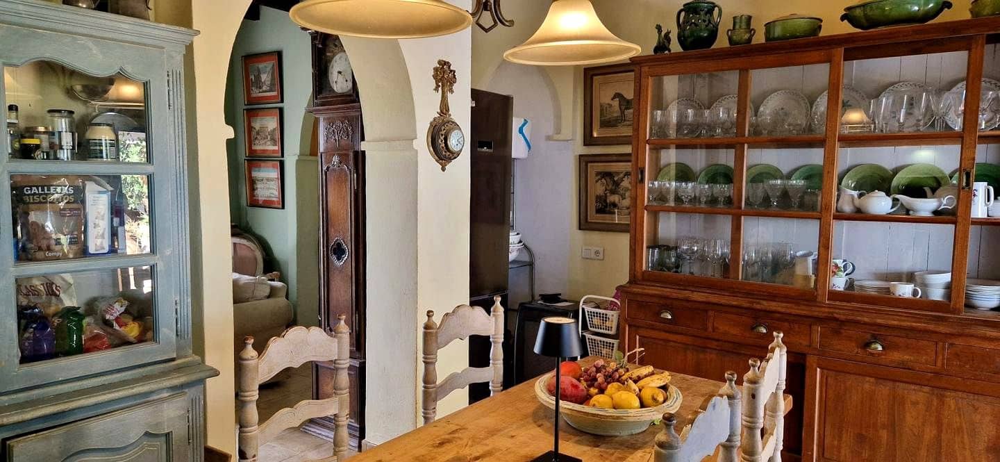 4 Zimmer Finca/Landgut zu verkaufen in Comares mit Pool Garage - 950.000 € (Ref: 10121004)