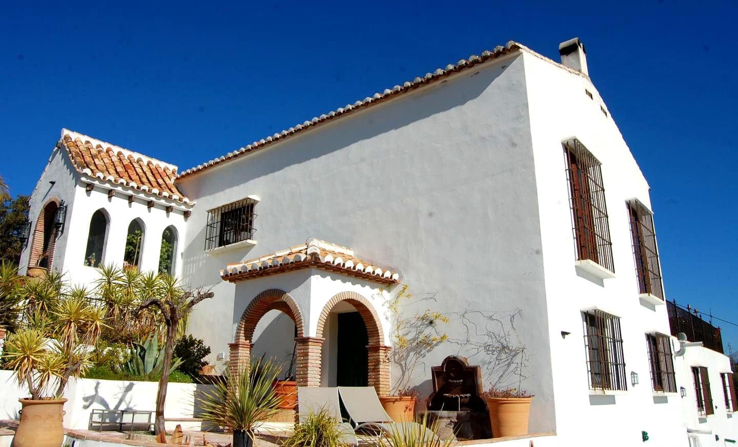 4 Zimmer Finca/Landgut zu verkaufen in Comares mit Pool Garage - 950.000 € (Ref: 10121004)