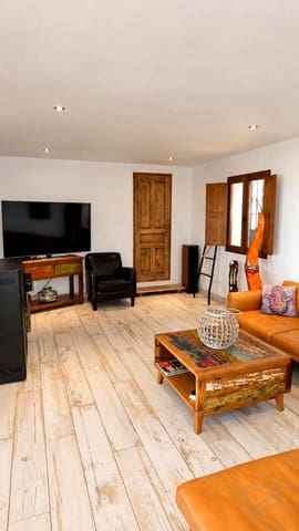 3 makuuhuone Maalaistalo myytävänä paikassa Torrox Pueblo, Torrox mukana uima-altaan 
autotalli - 595 000 € (Ref: 10145240)