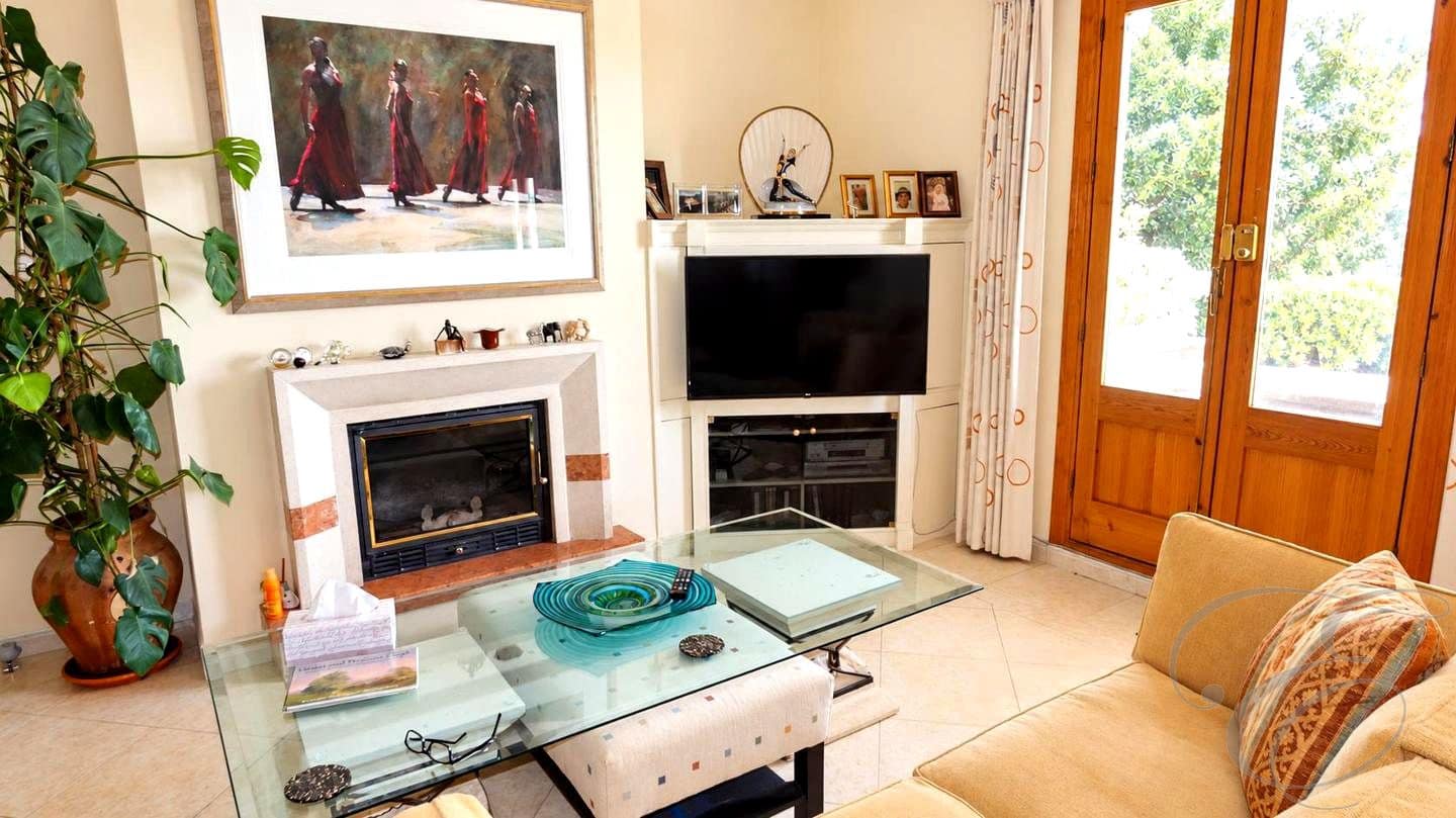 6 makuuhuone Huvila myytävänä paikassa Iznajar mukana uima-altaan - 499 000 € (Ref: 10169074)