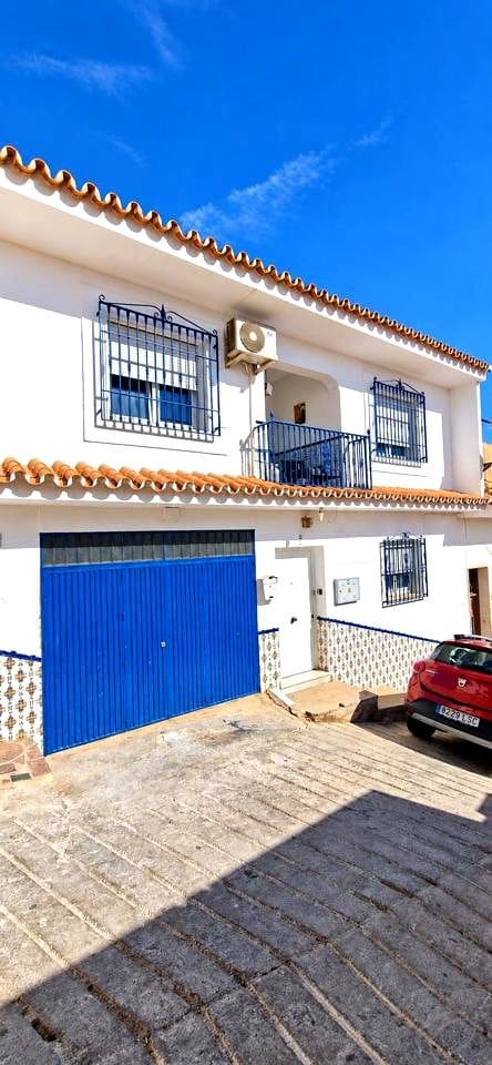 6 camera da letto Villa in vendita in Velez-Malaga con piscina garage - 249.000 € (Rif: 10172158)
