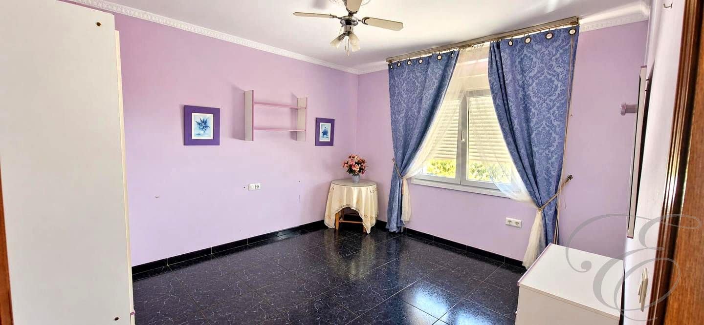 6 camera da letto Villa in vendita in Velez-Malaga con piscina garage - 249.000 € (Rif: 10172158)