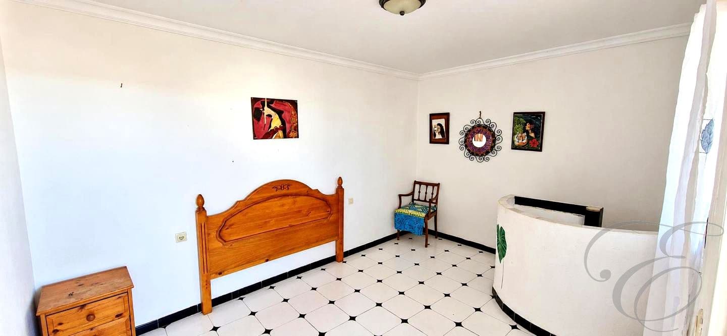 6 camera da letto Villa in vendita in Velez-Malaga con piscina garage - 249.000 € (Rif: 10172158)