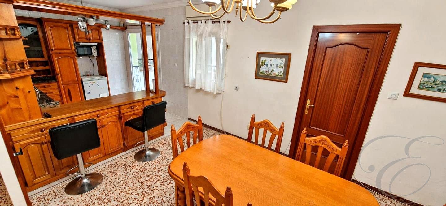 6 camera da letto Villa in vendita in Velez-Malaga con piscina garage - 249.000 € (Rif: 10172158)