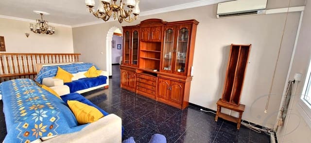 6 soverom Villa til salgs i Vélez-Málaga med svømmebasseng garasje - € 249 000 (Ref: 10172158)