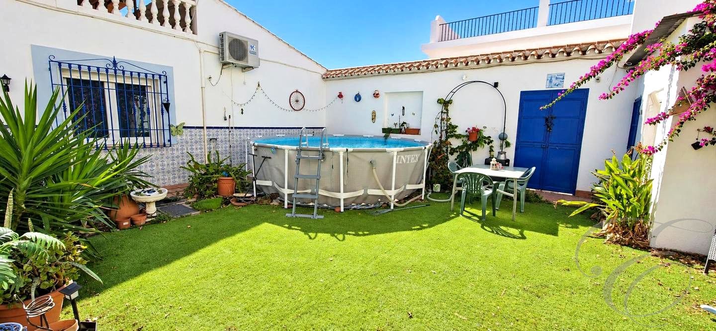 6 camera da letto Villa in vendita in Velez-Malaga con piscina garage - 249.000 € (Rif: 10172158)